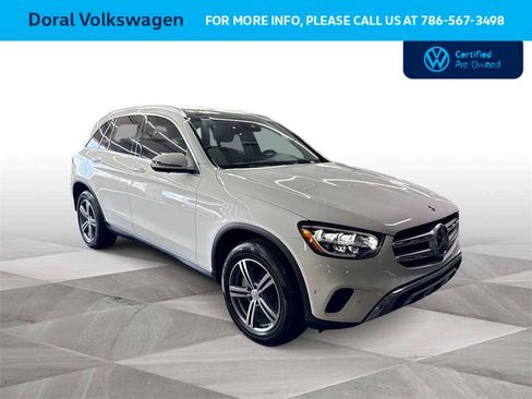 Used 2022 Mercedes-Benz GLC 300 w/ Premium Package Lite image 2