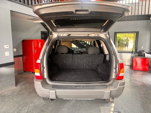 Used 2002 Jeep Grand Cherokee Laredo image 7