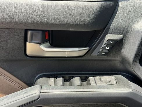 New 2026 Toyota 4Runner Limited AWD/4WD image 24