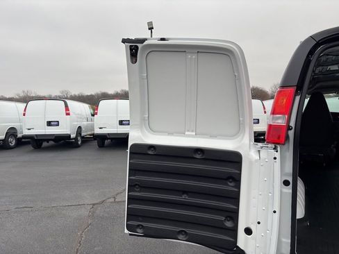 New 2025 Chevrolet Express 2500 w/ Driver Convenience Package RWD image 32
