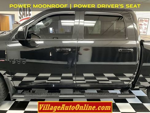 Used 2016 RAM 1500 Sport w/ Black Ram 1500 Sport Group AWD/4WD image 8