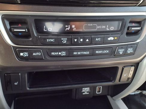 Used 2021 Honda Pilot EX-L image 17