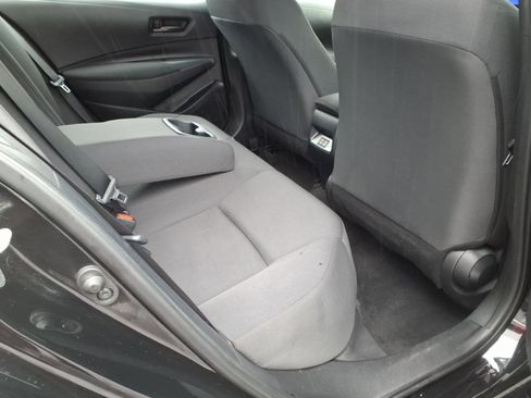 Certified 2023 Toyota Corolla LE image 10