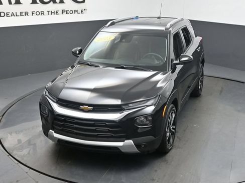 Used 2023 Chevrolet TrailBlazer LT FWD image 56
