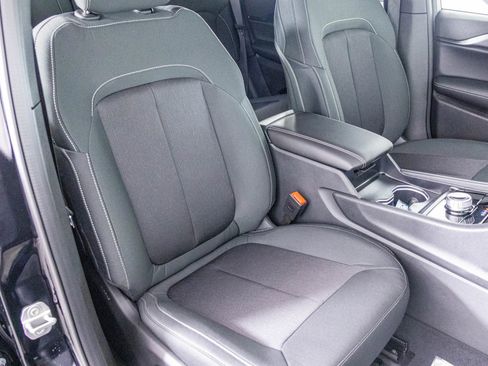 New 2025 Jeep Grand Cherokee Laredo X image 37