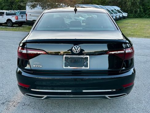 Used 2021 Volkswagen Jetta R-Line image 5