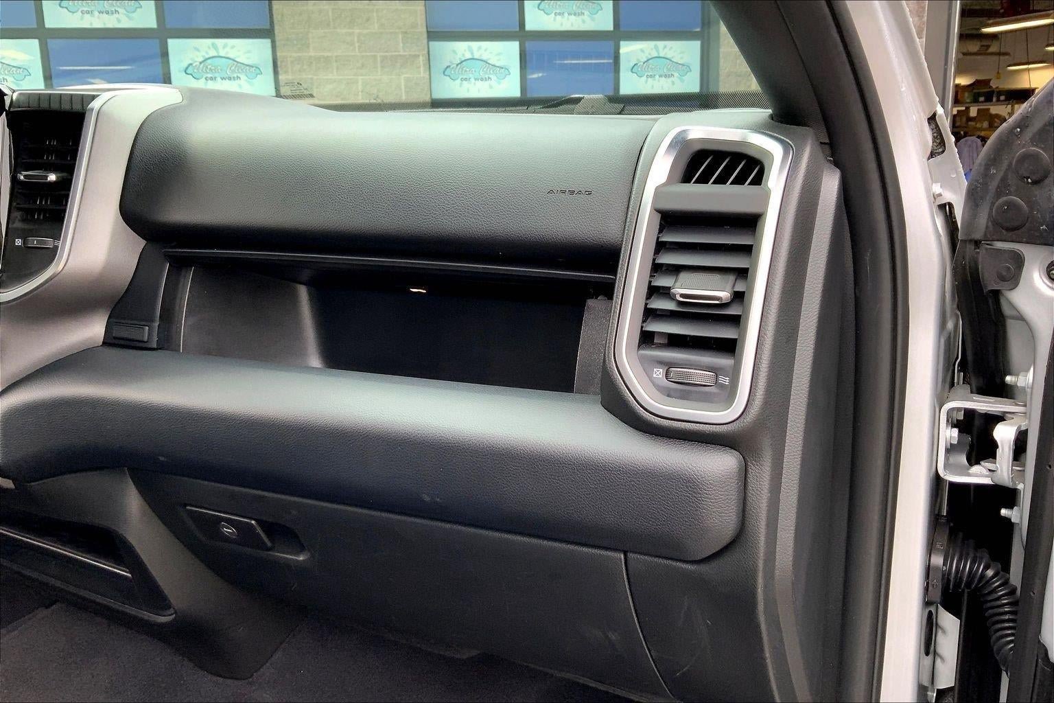 Used 2026 RAM 2500 Big Horn AWD/4WD image 16
