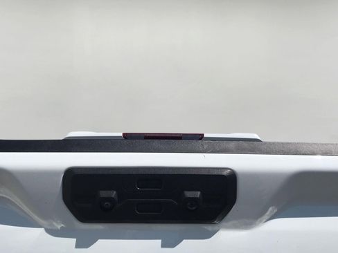 Certified 2025 GMC Sierra 1500 SLT w/ SLT Convenience Package AWD/4WD image 35