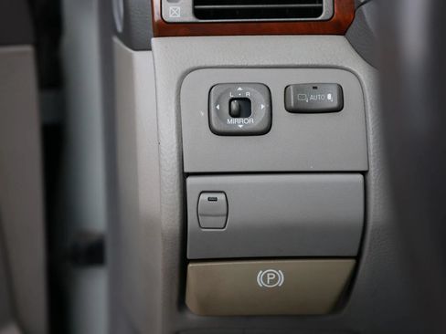 Used 2003 Lexus LS 430 RWD image 46