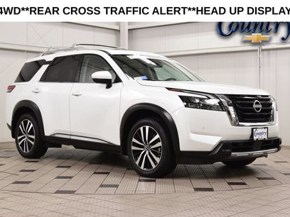 Used 2025 Nissan Pathfinder Platinum w/ Cargo Package