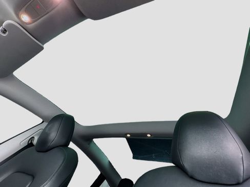 Used 2019 Tesla Model 3 Long Range image 14