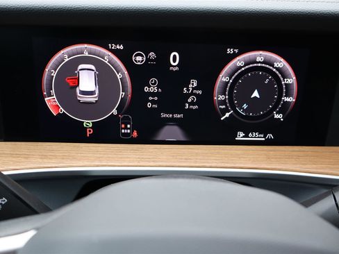 New 2026 Volkswagen Tiguan SEL R-Line image 18