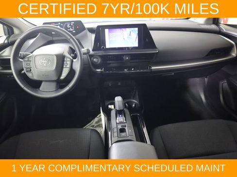Used 2024 Toyota Prius LE FWD image 15