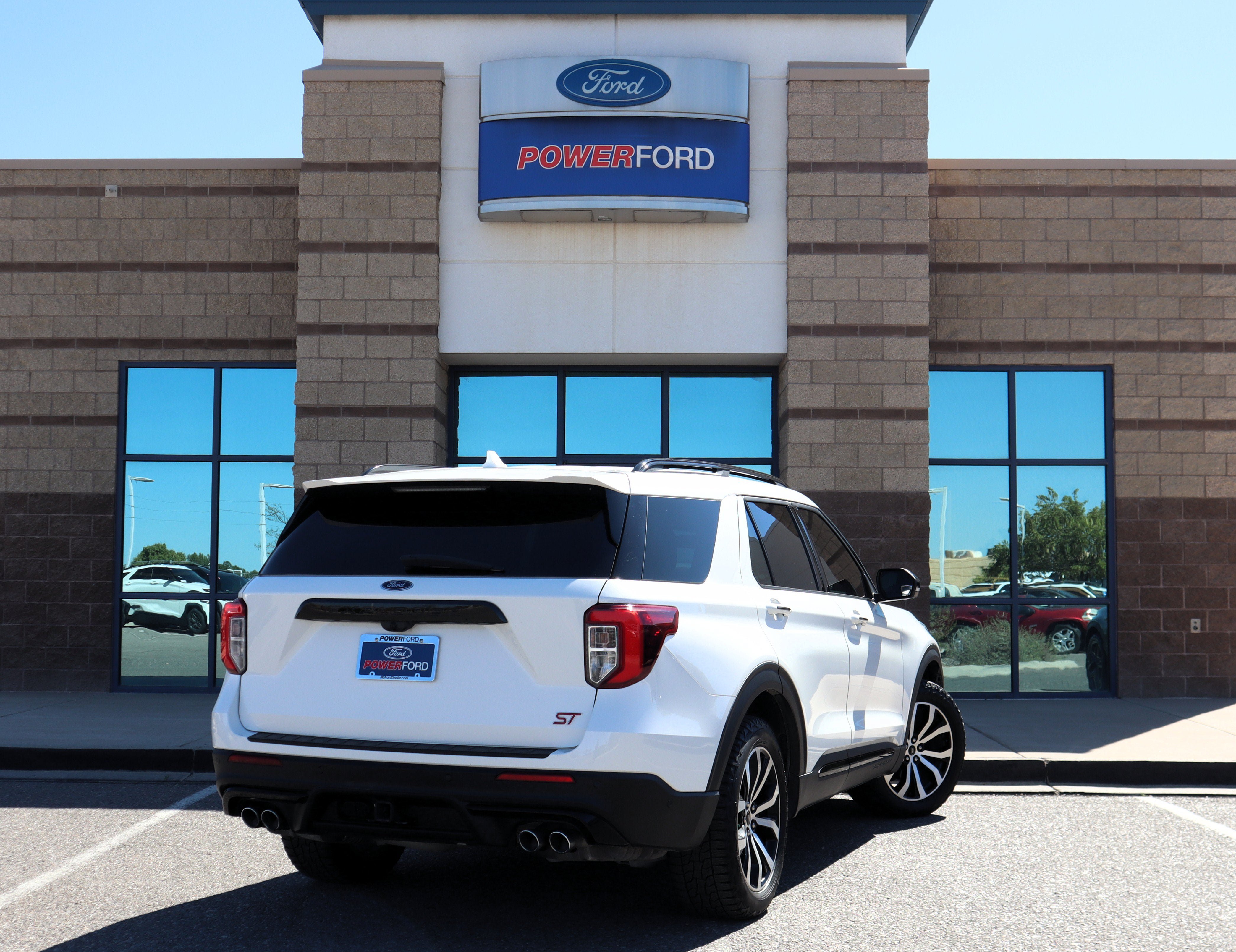 Used 2020 Ford Explorer ST w/ Premium Technology Package AWD/4WD image 6