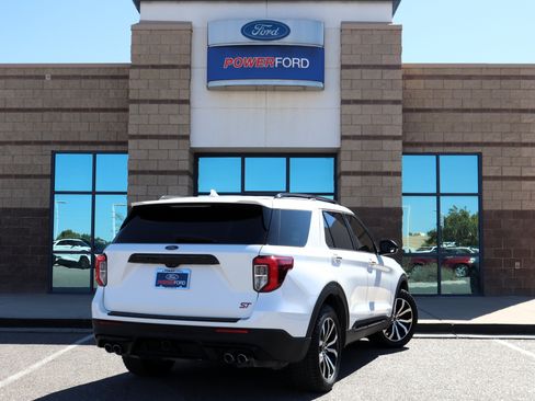 Used 2020 Ford Explorer ST w/ Premium Technology Package AWD/4WD image 6
