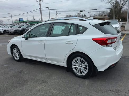 Used 2018 Subaru Impreza 2.0i Premium image 6