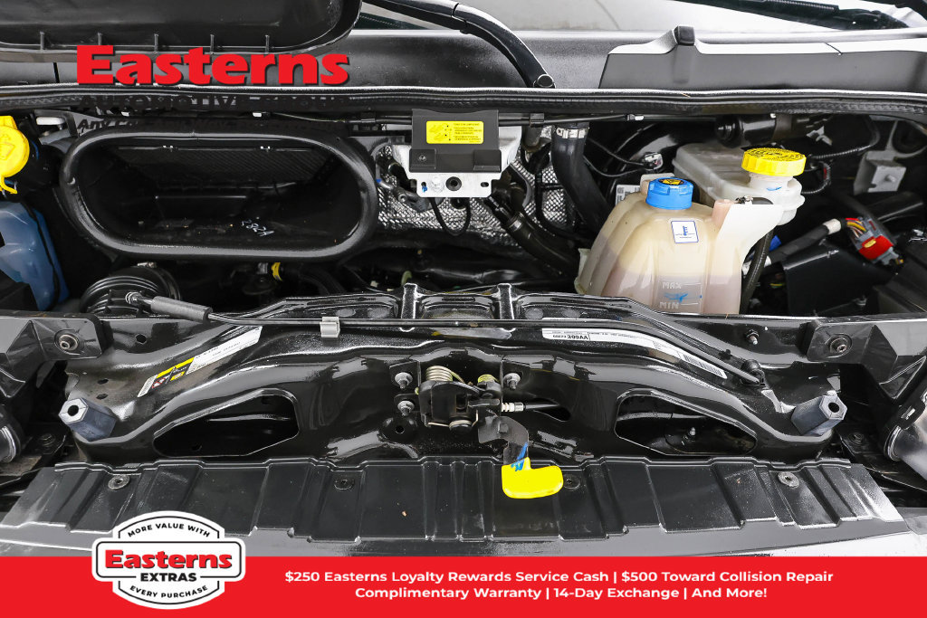 Used 2025 RAM ProMaster 2500 w/ Convenience Group FWD image 8