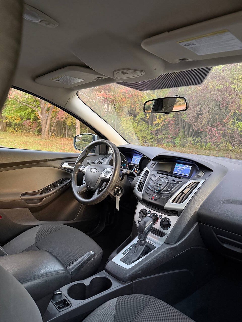 Used 2013 Ford Focus SE FWD image 18