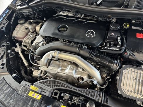 Used 2025 Mercedes-Benz GLA 250 GLA 250 image 34
