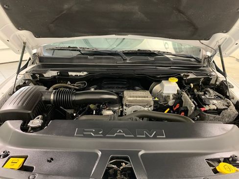 Used 2020 RAM 1500 Laramie w/ Sport Appearance Package AWD/4WD image 29