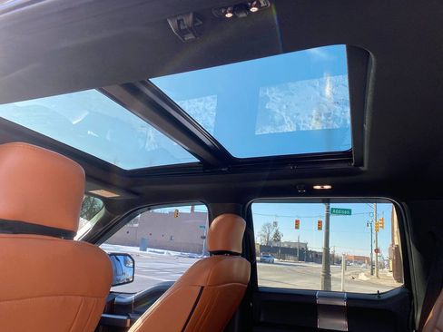 Used 2016 Ford F150 XLT w/ Equipment Group 302A Luxury image 19