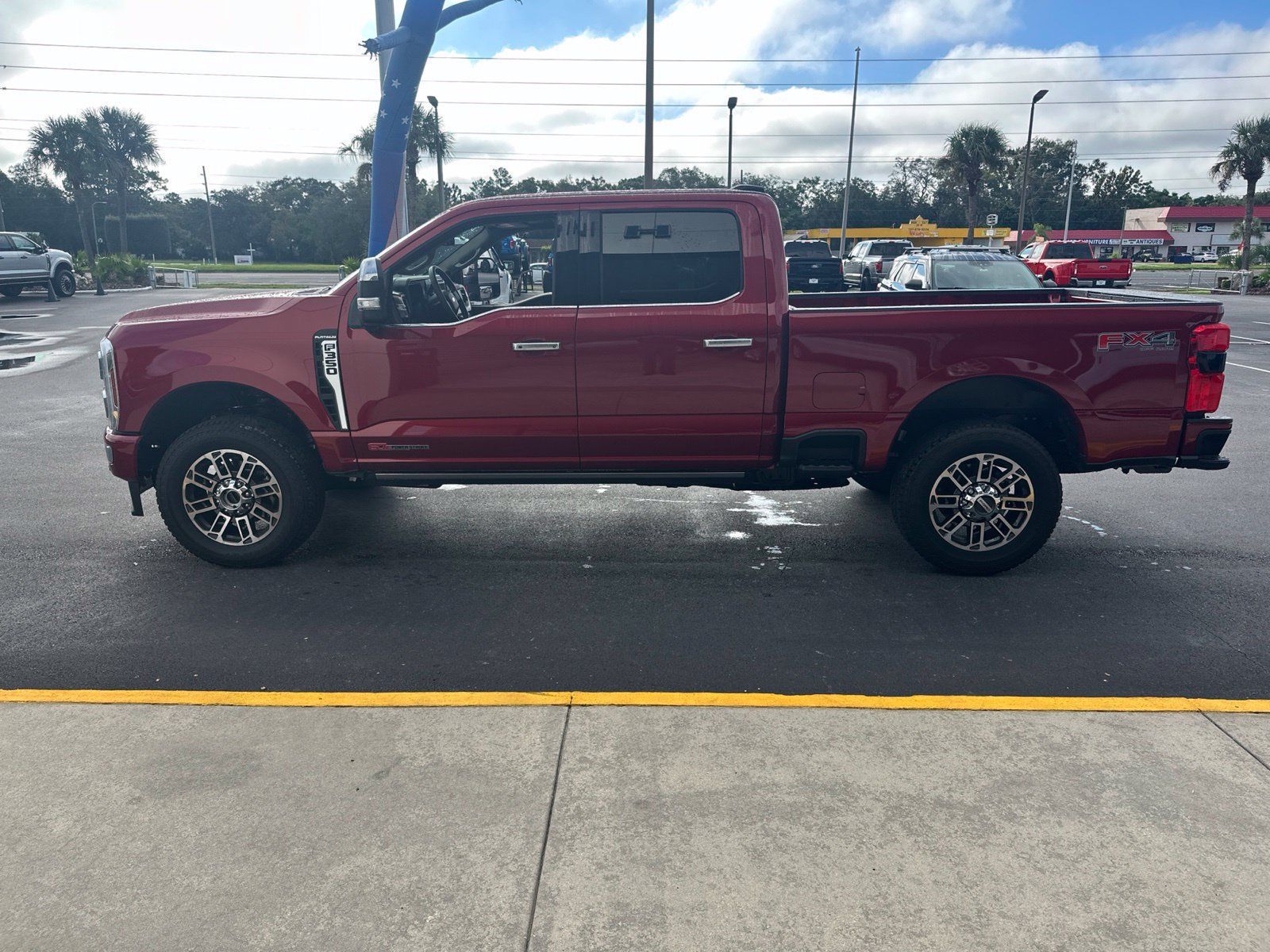 Used 2026 Ford F350 Platinum w/ Platinum Plus Package AWD/4WD image 8