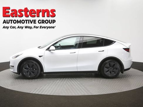 Used 2021 Tesla Model Y Long Range AWD/4WD image 55