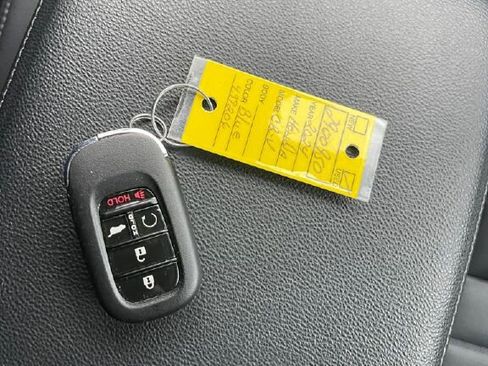 Certified 2024 Honda CR-V EX-L image 4