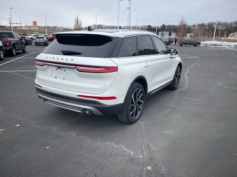 Certified 2024 Lincoln Corsair Reserve w/ Equipment Group 202A image 23