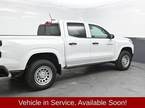 Used 2024 Chevrolet Colorado W/T w/ Safety Package RWD image 8
