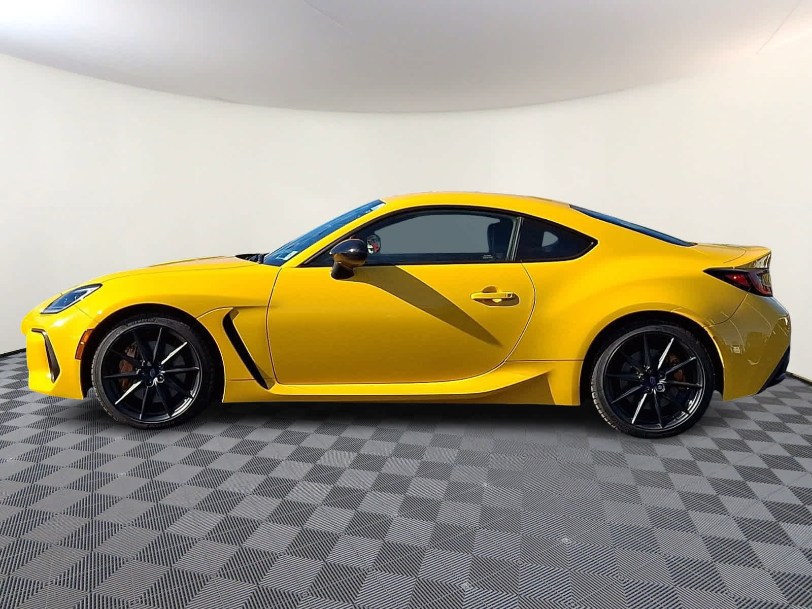 Used 2026 Subaru BRZ Series.Yellow RWD image 8