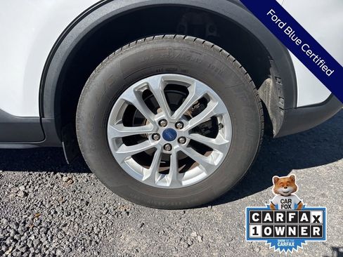 Certified 2022 Ford Escape S image 18