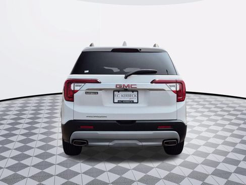 Certified 2023 GMC Acadia SLT w/ Technology Package FWD image 6
