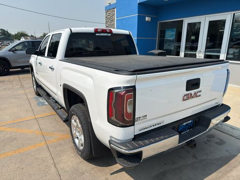 Used 2018 GMC Sierra 1500 SLT AWD/4WD image 7