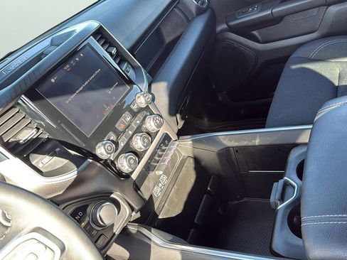 Used 2025 RAM 1500 Lone Star image 21