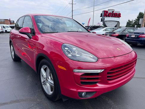 Used 2015 Porsche Cayenne S AWD/4WD image 31