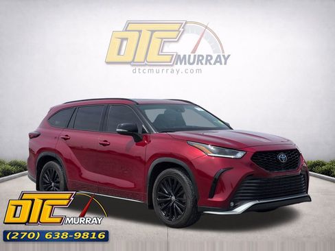 Used 2024 Toyota Highlander XSE AWD/4WD image 1