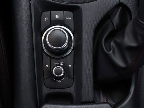 Used 2017 MAZDA MX-5 Miata RF Grand Touring image 56