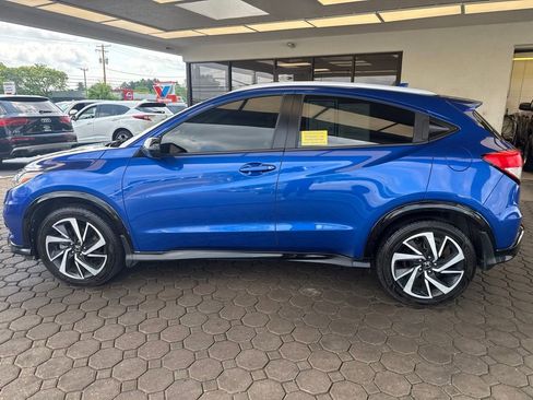 Used 2019 Honda HR-V Sport image 10