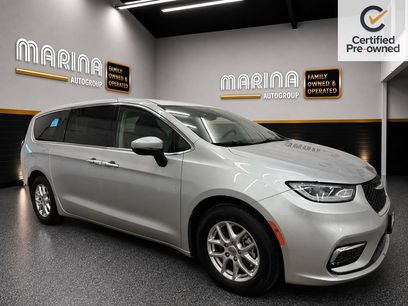 Certified 2023 Chrysler Pacifica Touring-L