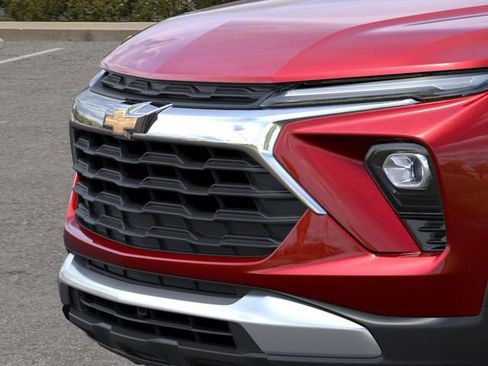 New 2026 Chevrolet TrailBlazer LT w/ Midnight Edition FWD image 13