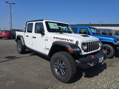 New 2025 Jeep Gladiator Mojave w/ Convenience Group