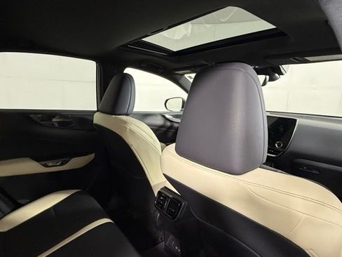 Used 2022 Lexus NX 350 AWD image 26