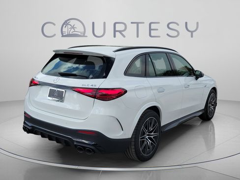 New 2026 Mercedes-Benz GLC 43 AMG 4MATIC image 3