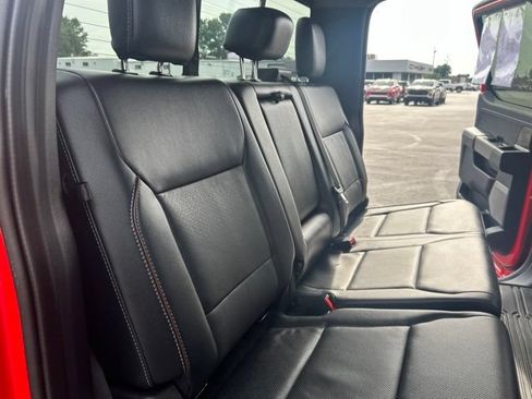Used 2024 Ford F250 Lariat w/ Lariat Ultimate Package AWD/4WD image 34