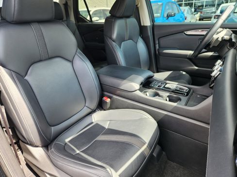 Used 2023 Honda Pilot EX-L image 14