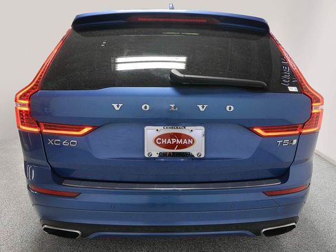 Used 2021 Volvo XC60 T5 R-Design w/ Advanced Package AWD/4WD image 4