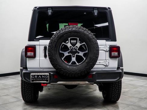 Used 2022 Jeep Wrangler Unlimited Rubicon AWD/4WD image 9