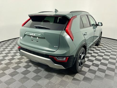 New 2025 Kia Niro Wave image 3