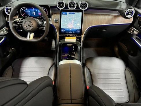 New 2026 Mercedes-Benz GLC 300 4MATIC image 14